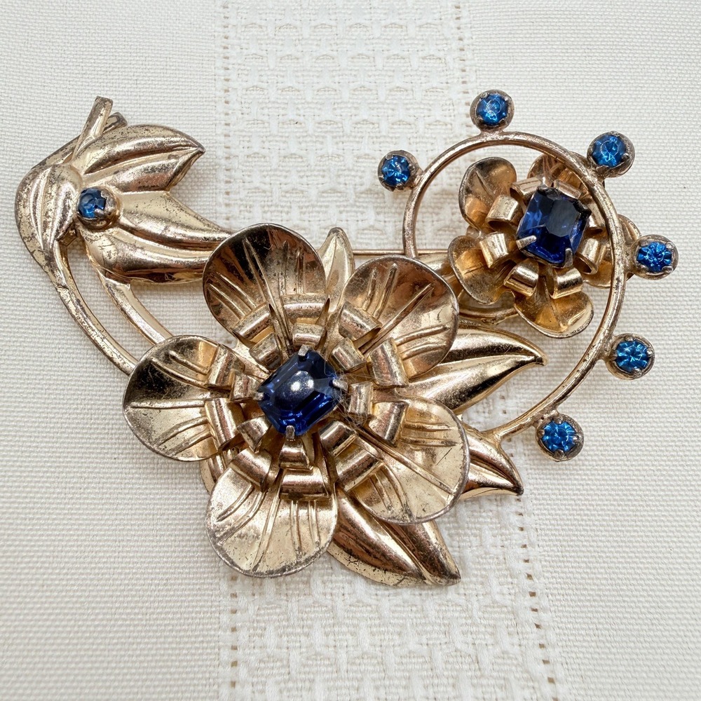Vintage Retro Vermeil Sterling Flower Spray Pin Brooch Blue Rhinestones